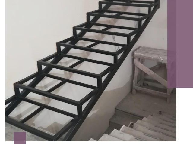 Демонтаж лестниц на металлокаркасе в Старом Осколе: быстрый вывоз и разбор