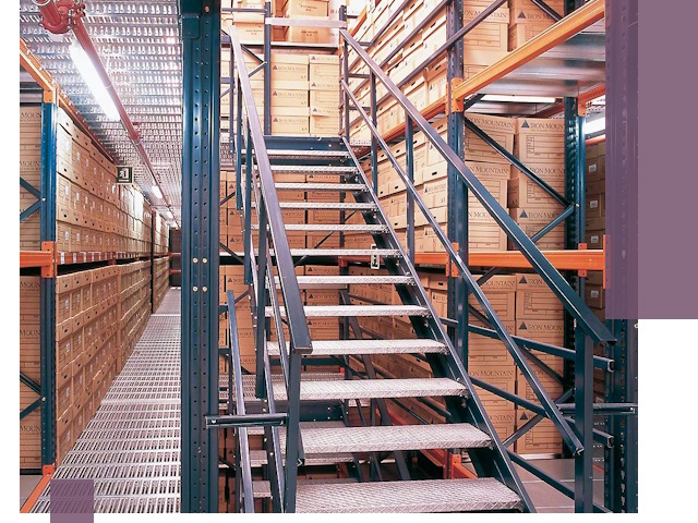 Лестницы складские прочные и безопасные под ключ в Старом Осколе