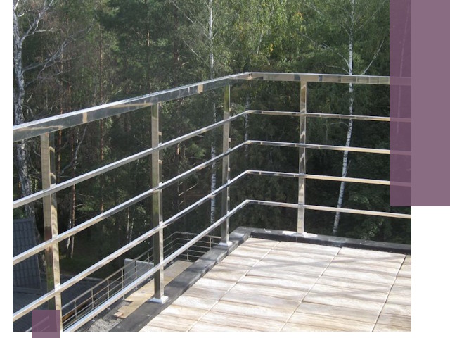 Парапеты из нержавеющей стали в Старом Осколе — изготовление и монтаж